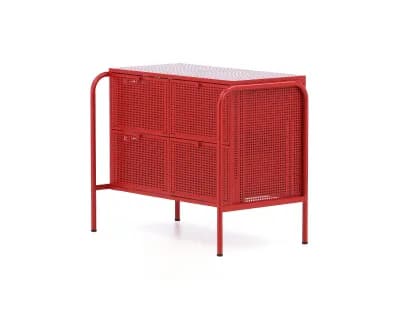Packshot di uno scaffale rosso